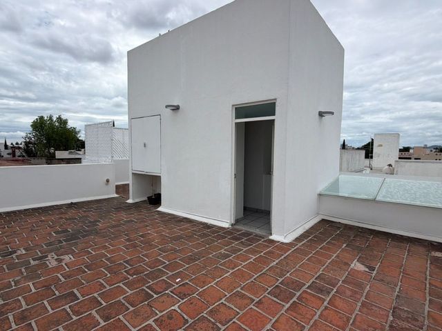 place photo 38