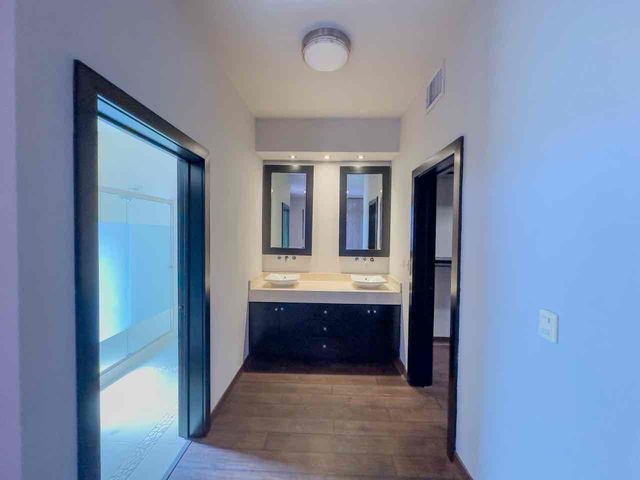 place photo 47
