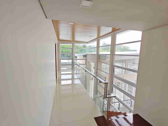 place photo 49