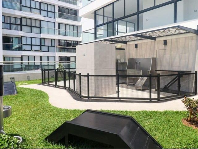 place photo 33
