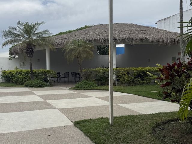 place photo 34