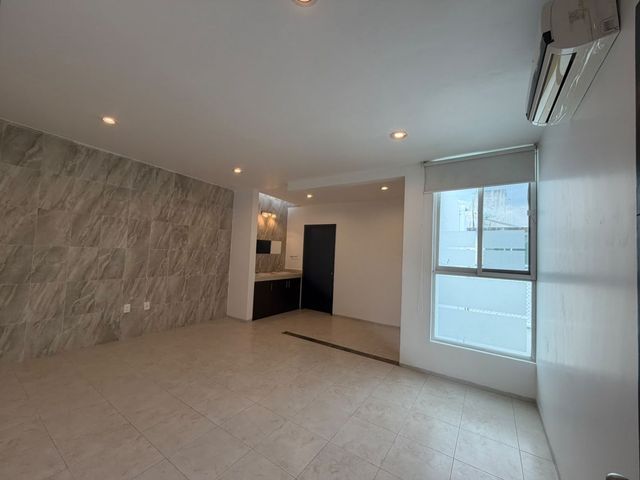 place photo 52
