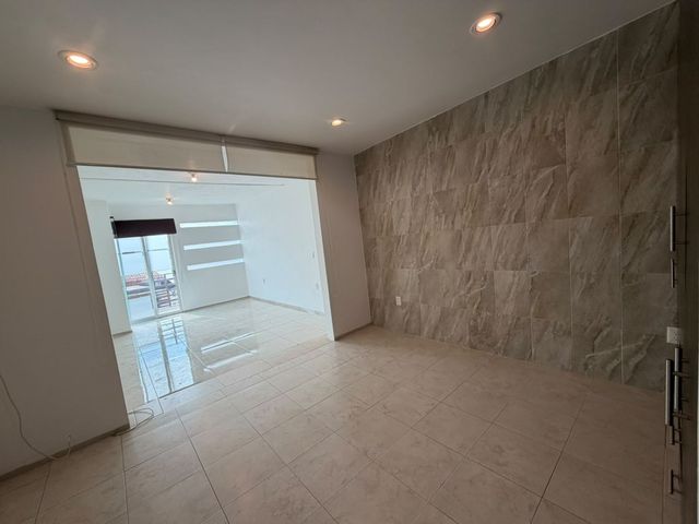 place photo 56