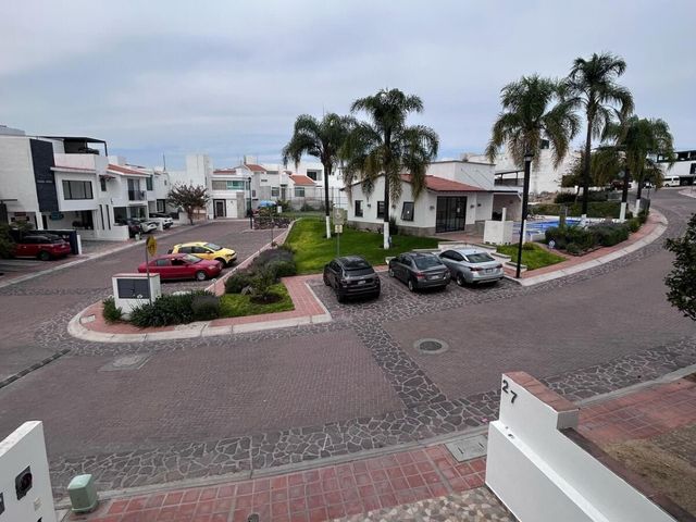 place photo 21
