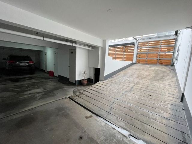 place photo 55