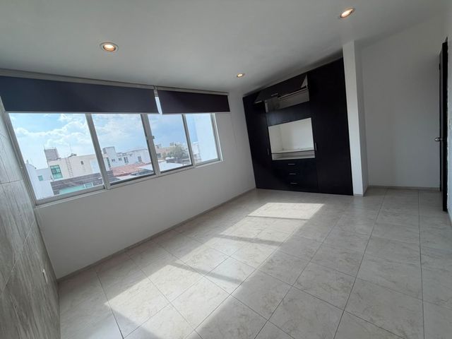 place photo 61