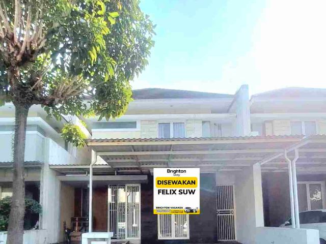 Disewakan Rumah 2 lt @ Monticelo Royal residence - Wiyung