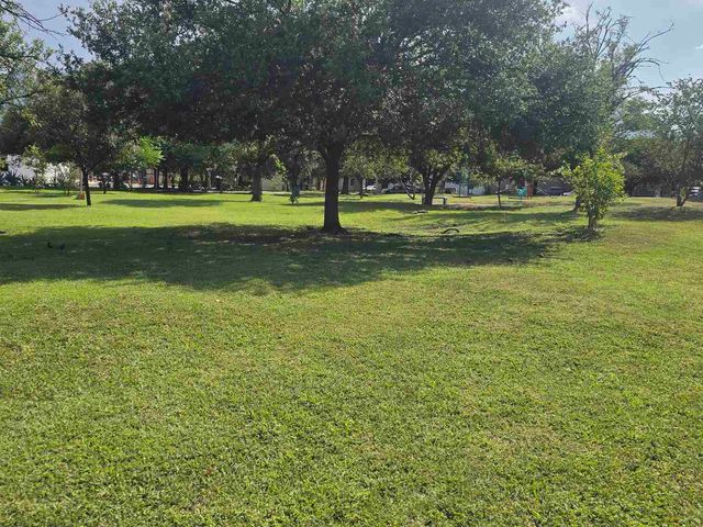 place photo 23