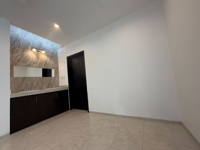 place photo 53
