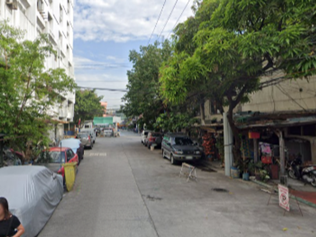FOR SALE - Old House in Santa Cruz, Manila