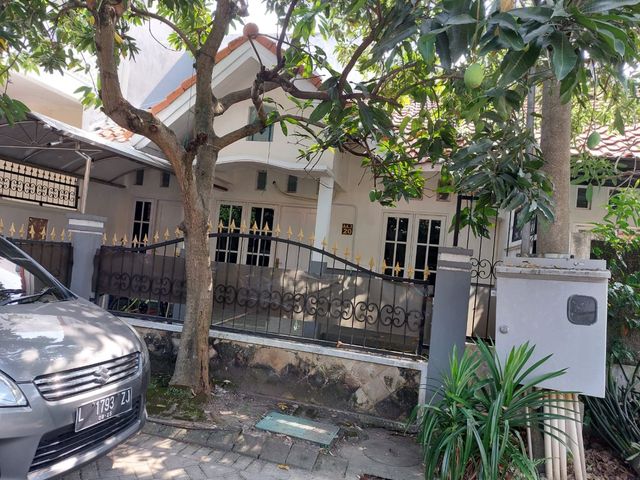 FORSALE RUMAH STRATEGIS SIAP HUNI BUKIT PALMA SURABAYA KOTA LA 457