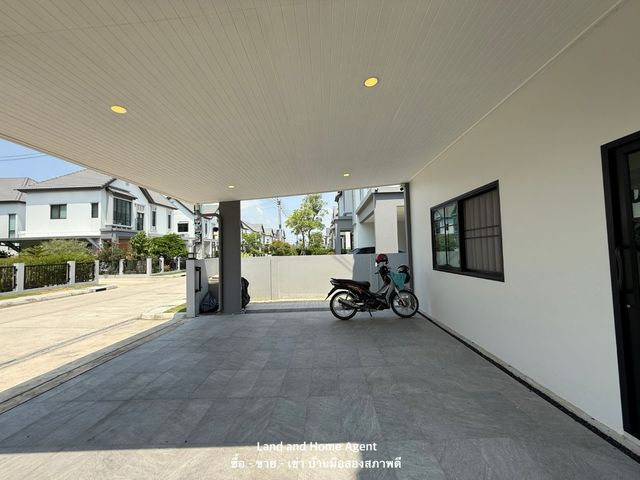 place photo 36