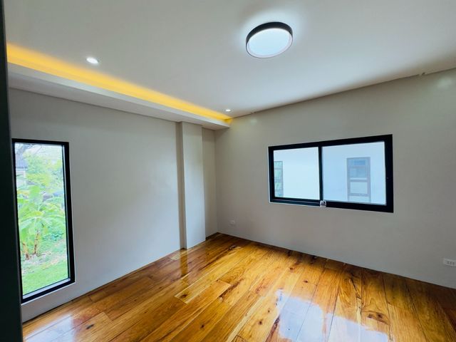 place photo 48