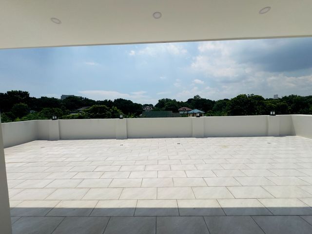 place photo 54