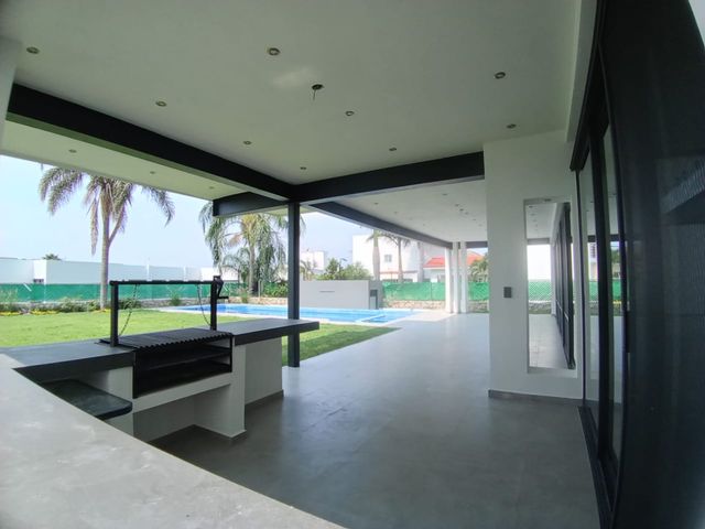 place photo 39