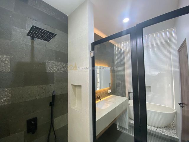 place photo 53