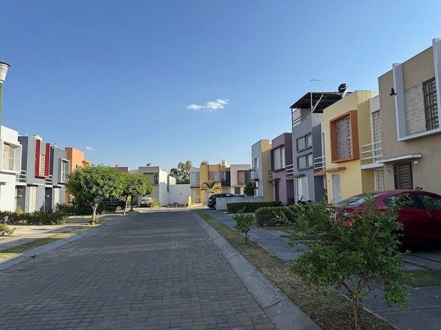 place photo 25