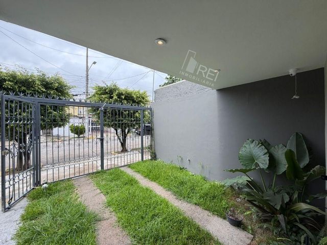 place photo 69