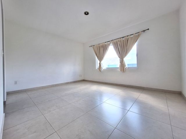 place photo 48