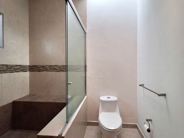 place photo 52