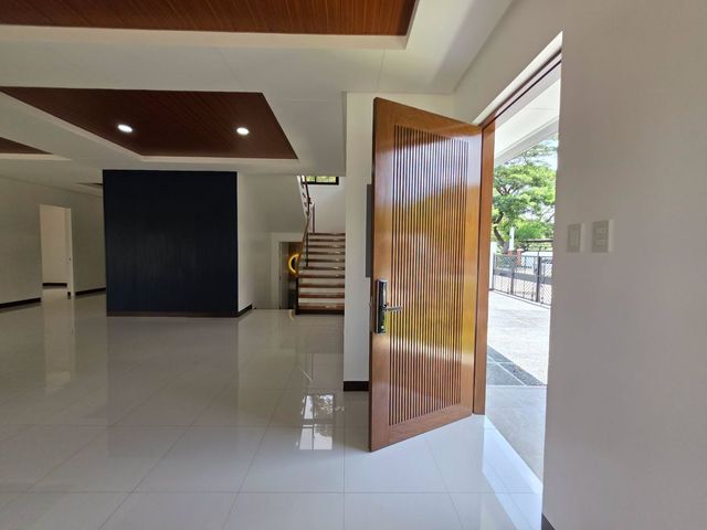place photo 51