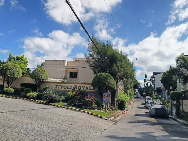 FOR SALE - Vacant Lot with free house plan in Tivoli Royale, Brgy. Batasan Hills, Quezon City