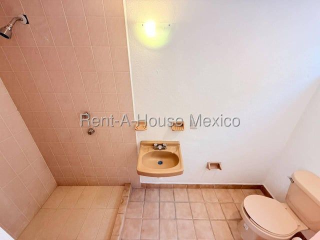 place photo 37