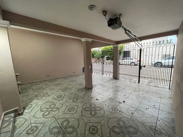 place photo 53