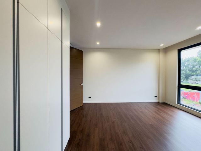 place photo 58