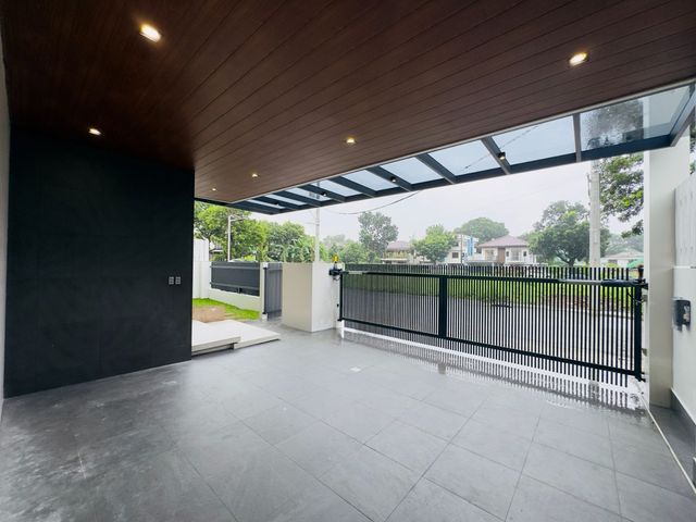 place photo 73