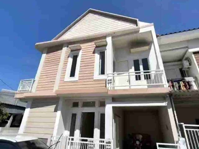 dijual rumah baru 2 lantai lokasi Medokan sawa timur Rungkut Surabaya