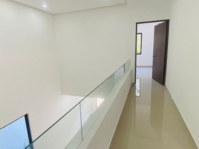 place photo 61