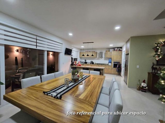 place photo 48