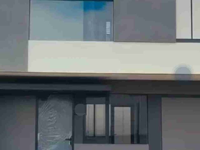 disewakan rumah baru park serpong