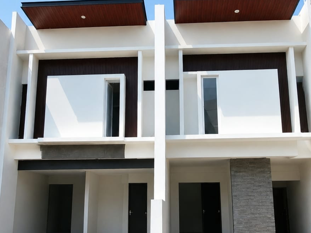 Satu satu nya Rumah Baru Gress di Manyar Lebar 6 1,9 M an dengan Row Jalan 3,5 mobil