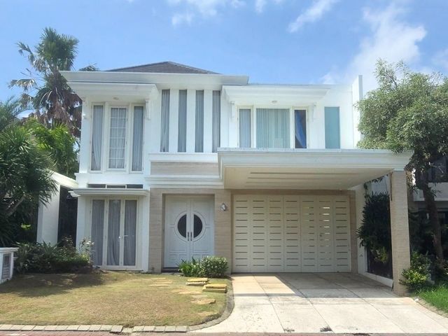 RUMAH PAKUWON CITY   PALM BEACH MINIMALIS SIAP HUNI SEMI FURNISH