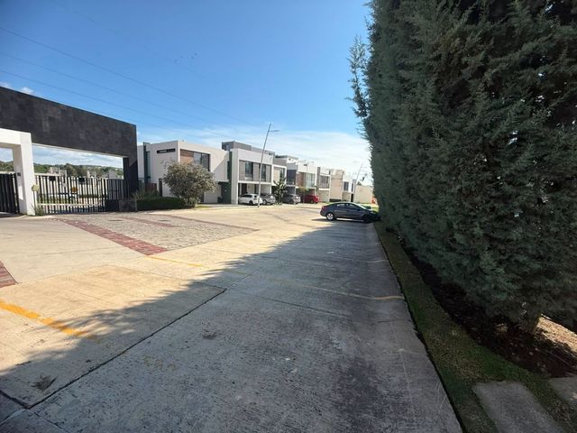 place photo 30