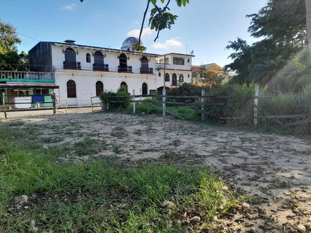 place photo 18