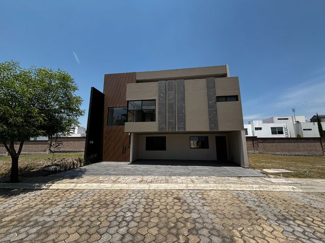 place photo 54