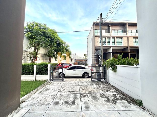 place photo 37