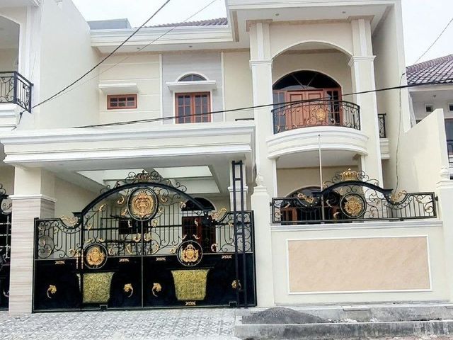 Rumah Baru 2 Lantai Manyar Tengah Kota Hadap Selatan Row Jalan 3 Mobil