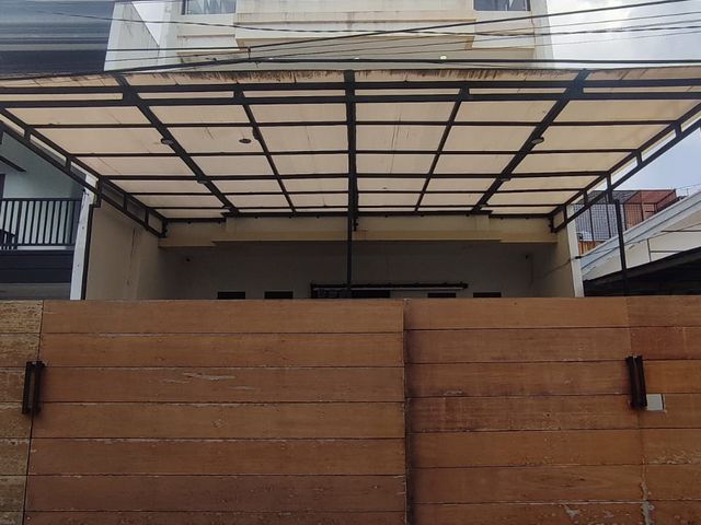 rumah lokasi strategis di sunter jakarta utara
