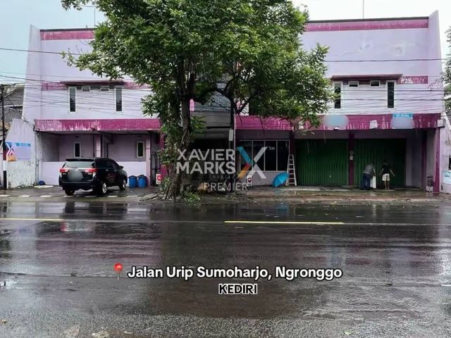 Hotel Aktif Di Jalan Urip Sumoharjo, Ngronggo Kota Kediri