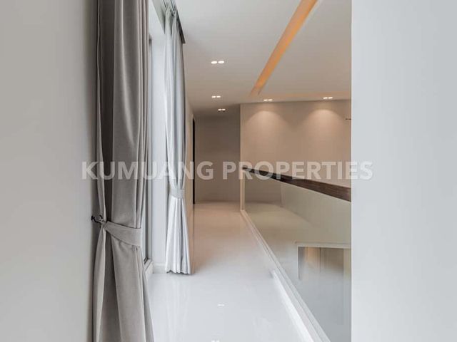 place photo 55