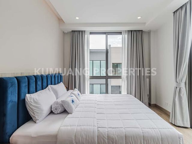 place photo 78