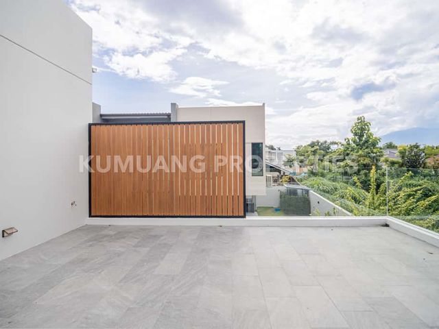place photo 83