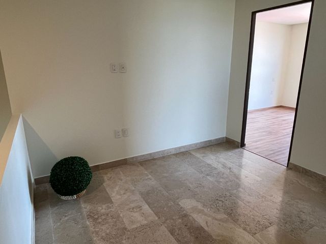 place photo 64