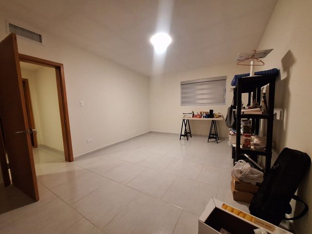 place photo 70