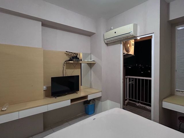 Lantai rendah DISEWAKAN apartemen studio full furnished Puncak Dharmahusada tower A lantai 2 , Surabaya Timur