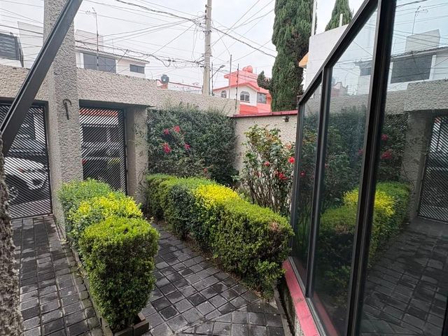 place photo 34